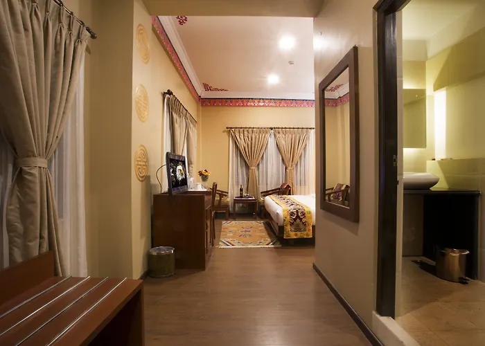Hotel Harmika - Spiritual Retreat With Garden & Stupa View Katmandu